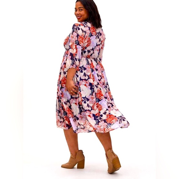 Torrid Navy Floral Swiss Dot Button Down Tea Length Dress 0X size 12/14 No Slip - Picture 2 of 9